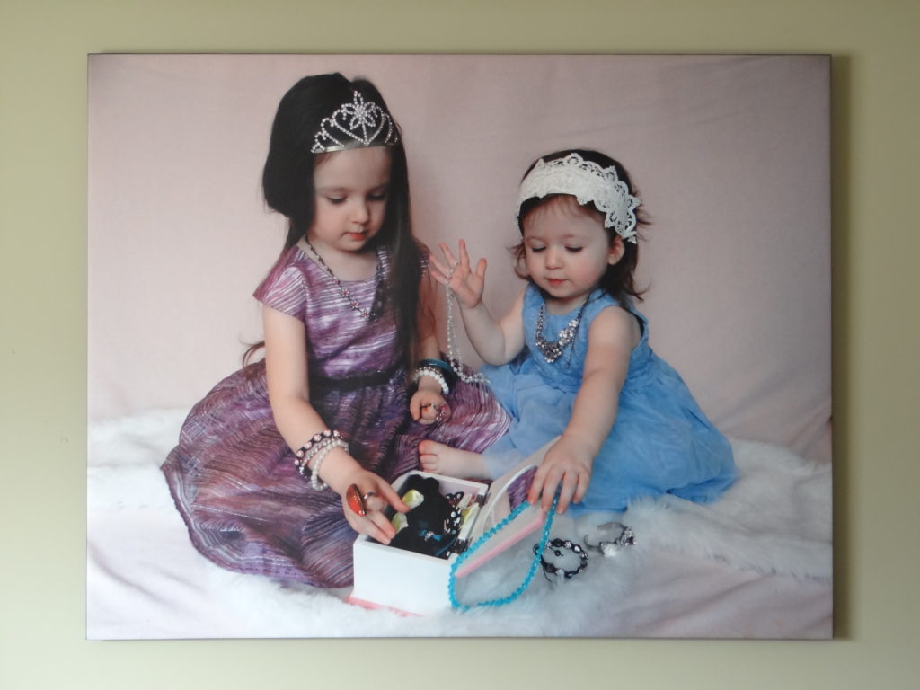Photowall Canvas Print of Peachy and Clementine